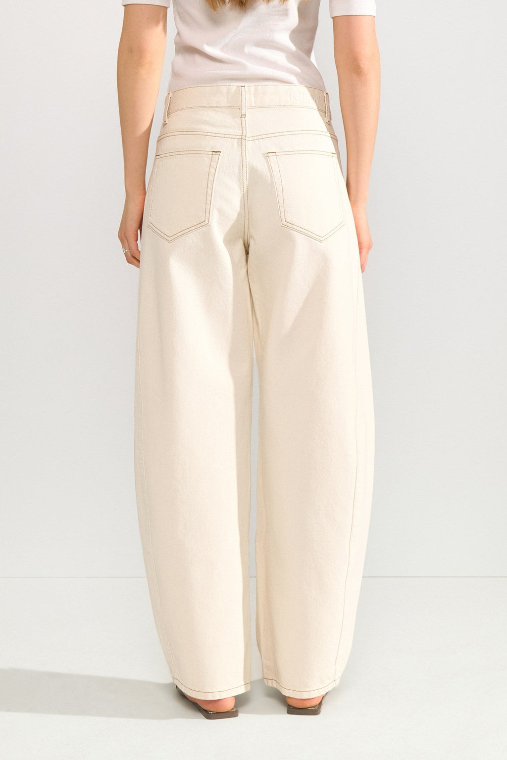 NUAMSTERDAM HR BARREL JEANS P9511 - Nature